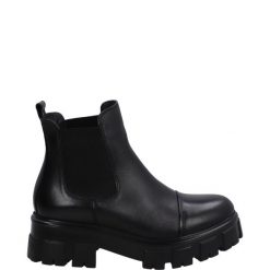 CZARNE SZTYBLETY 06738472 BLACK. Czarne botki Venezia, bez wzorów, ze skóry, bez obcasa, bez zapięcia. Za 299.00 zł.