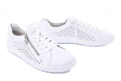 RIEKER 52824-80 white, półbuty damskie. Białe półbuty wsuwane Rieker, bez wzorów, bez obcasa. Za 280.42 zł.