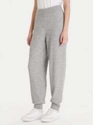 Calvin Klein Underwear Spodnie dresowe LV00QS7569 Szary Regular Fit. Szare spodnie dresowe Calvin Klein Underwear, bez wzorów, z dresówki. Za 299.99 zł.