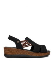 Go Soft Sandały CEO-WI16-ALIA-01 Czarny. Czarne sandały GO SOFT, bez wzorów, z nubiku, bez obcasa, na koturnie, bez zapięcia. Za 179.99 zł.
