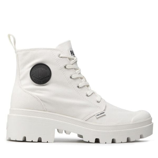 Trapery Palladium. Białe traperki Palladium, bez wzorów, bez obcasa, bez zapięcia. Za 399.99 zł.