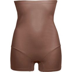 Reformy wyszczuplające Level 2 bonprix orzechowy. Bielizna modelująca marki bonprix. Za 54.99 zł.