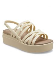 Crocs Sandały "Brooklyn Strappy" w kolorze beżowym rozmiar: 41/42. Brązowe sandały Crocs, bez wzorów, z otwartym noskiem, bez obcasa, na koturnie, bez zapięcia. Za 132.67 zł.