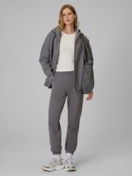 4F Spodnie dresowe joggery damskie - szare L. Szare spodnie dresowe 4f, bez wzorów, z dresówki. Za 129.99 zł.