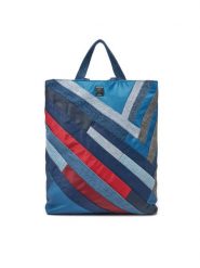Desigual Plecak 24WAKD02 Niebieski. Niebieskie plecaki Desigual, bez wzorów, z materiału, bez dodatków. Za 269.99 zł.