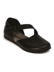 Comfortfusse Skórzane baleriny "Alya" w kolorze czarnym rozmiar: 39. Czarne baleriny Comfortfüße, bez wzorów, ze skóry, z okrągłym noskiem, bez obcasa, bez zapięcia. Za 239.95 zł.