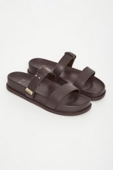 Klapki ARMANI EXCHANGE. Klapki Armani Exchange, bez wzorów, bez obcasa, bez zapięcia. Za 629.00 zł.