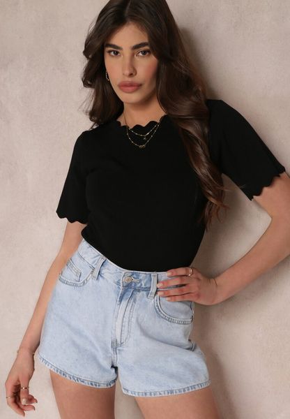 Czarna Dzianinowa Bluzka z Nieregularnymi Krawędziami Datria. Czarne bluzki Renee, m, bez wzorów, z dzianiny, bez kołnierzyka, bez ramiączek. Za 89.99 zł.