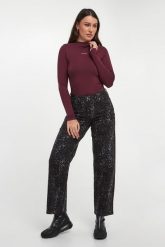 Jeansy damskie w panterkę DKNY JEANS. Jeansy DKNY, bez wzorów, z jeansu. Za 539.00 zł.