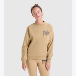 Bluza damska DIADORA L. SWEATSHIRT CREW MANIFESTO. Brązowe bluzy Diadora, l, bez wzorów, z bawełny, bez ramiączek, bez kaptura. Za 109.99 zł.