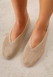 Ciemnobeżowe Balerinki VICES z Plecioną Cholewką Mahala. Brązowe baleriny Renee, bez wzorów, boho, bez obcasa, bez zapięcia. Za 99.99 zł.