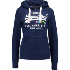 Superdry RAINBOW Bluza z kapturem rugged navy. Niebieskie bluzy z kapturem marki comma casual identity, z materiału, casualowe. Za 279.00 zł.