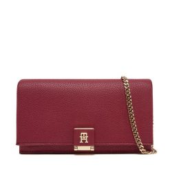 Torebka Tommy Hilfiger. Czerwone kopertówki Tommy Hilfiger, bez wzorów, wizytowe, bez dodatków. Za 349.99 zł.