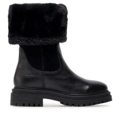Botki Geox. Czarne botki Geox, bez wzorów, bez obcasa, na płaskiej podeszwie, bez zapięcia. Za 499.99 zł.