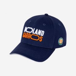 Czapka tenisowa Roland Garros logo RG. Czapki z daszkiem ROLAND GARROS, bez wzorów, z bawełny, sportowe. Za 79.99 zł.