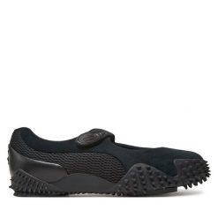 Półbuty Puma. Czarne półbuty wsuwane Puma, bez wzorów, bez obcasa, na płaskiej podeszwie. Za 429.99 zł.