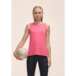 Damska Koszulka Sportowa Casall Soft Tank Top Fitness Joga. Czerwone topy sportowe Casall, bez wzorów, z tkaniny, na fitness i siłownię. W wyprzedaży za 160.99 zł.