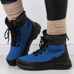 Niebieskie zimowe śniegowce damskie z membraną i Softshell Vanhorn 340. Niebieskie śniegowce Vanhorn, bez wzorów, ze skóry, bez zapięcia. Za 199.00 zł.