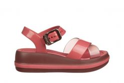 Sandały Azaleia Marie Sandal Plat Fem Red 198052, Różowy - 40. Czerwone sandały Azaleia, bez wzorów, z syntetyku, sportowe, bez obcasa, bez zapięcia. W wyprzedaży za 89.10 zł.