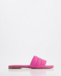 KLAPKI Z PIKOWANĄ CHOLEWKĄ D140 FUXIA. Klapki Venezia, bez wzorów, ze skóry, bez obcasa, bez zapięcia. Za 129.00 zł.