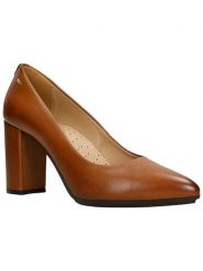 Wojas Skórzane czółenka w kolorze brązowym rozmiar: 39,5. Brązowe czółenka Wojas, bez wzorów, klasyczne, bez obcasa, bez zapięcia. Za 247.99 zł.