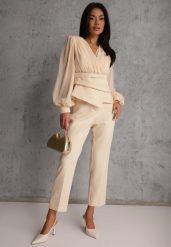 Beżowe Klasyczne Spodnie VICES Garniturowe High Waist Dimaia. Brązowe jeansy Renee, bez wzorów, z jeansu, biznesowe, z podwyższonym stanem. Za 119.99 zł.