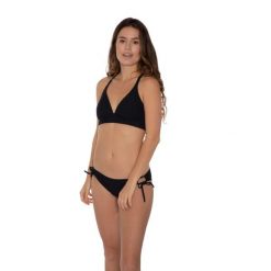 Figi do kostiumów kąpielowych dla kobiet Protest Mm Gobi. Czarne bikini Protest, bez wzorów. Za 165.00 zł.