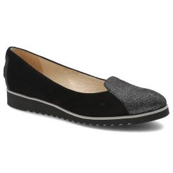 Czarne Półbuty Gamis Skórzane Buty Damskie. Czarne półbuty wsuwane GAMIS, z aplikacjami, ze skóry, eleganckie, bez obcasa, na platformie. Za 179.00 zł.