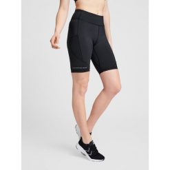 Damskie buty z wysokim stanem Newline Hw sprinter. Szare szorty Newline, bez wzorów, sportowe. Za 225.00 zł.