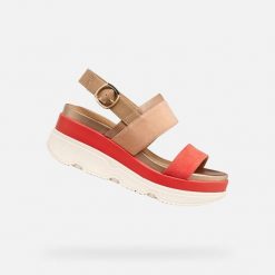 Sandały GEOX D GARDENIA Pomarańczowy. Brązowe sandały Geox, bez wzorów, ze skóry, bez obcasa, bez zapięcia. Za 424.99 zł.