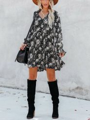 Milan Kiss Sukienka w kolorze czarnym ze wzorem rozmiar: XL. Czarne sukienki Milan Kiss, xl, bez wzorów, bez kołnierzyka, bez ramiączek, mini. Za 115.24 zł.
