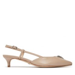 Sandały Guess. Brązowe sandały Guess, z aplikacjami, bez obcasa, na słupku, bez zapięcia. Za 599.99 zł.