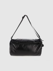 4F Torba barrel bag na ramię - czarna Uniwersalny. Czarne torby sportowe 4f, bez wzorów, z syntetyku, na ramię. W wyprzedaży za 89.99 zł.