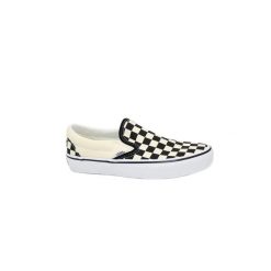 Buty VANS CLASSIC SLIP-ON Biały. Białe buty treningowe Vans, bez wzorów, bez zapięcia, vans classic. Za 330.99 zł.