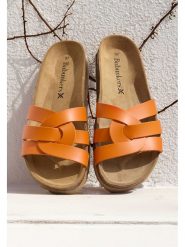 BABUNKERS Family Skórzane klapki w kolorze pomarańczowym rozmiar: 38. Pomarańczowe klapki BABUNKERS Family, bez wzorów, klasyczne, z otwartym noskiem, bez obcasa, bez zapięcia. Za 165.99 zł.