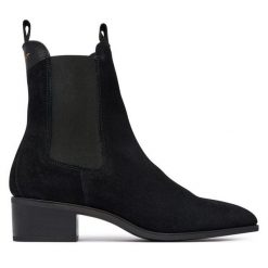 Botki Gant. Czarne botki Gant, bez wzorów, bez obcasa, na słupku, bez zapięcia. Za 799.99 zł.