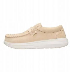 HeyDude Damskie Mokasyny Wendy Comf Suede Perf. Białe mokasyny Hey dude, bez wzorów, z materiału. Za 349.00 zł.