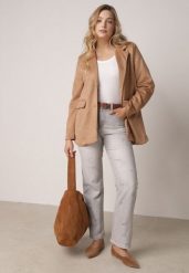 Jasnoszare Jeansy z Bawełną i Wysokim Stanem o Prostym Kroju z Przetarciam Vimariella. Szare jeansy Born2be, l, bez wzorów, z bawełny, z podwyższonym stanem. Za 139.99 zł.