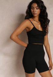 Czarne Szorty Push-Up z Wysokim Stanem Adalama. Czarne szorty sportowe Renee, bez wzorów, z podwyższonym stanem. W wyprzedaży za 39.99 zł.