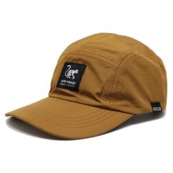 Uniseks czapka do biegania na deszcz – z recyklingu – bez fluoru (Ziemia). Brązowe czapki z daszkiem SURF MONKEY, bez wzorów, z materiału. Za 179.95 zł.