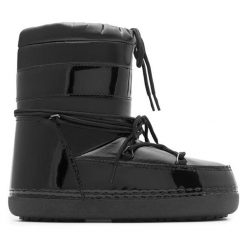 Śniegowce DeeZee. Czarne śniegowce DeeZee, bez wzorów, bez zapięcia. Za 219.99 zł.