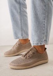 Beżowe Skórzane Tenisówki z Ażurową Cholewką Nesseli. Brązowe trampki Born2be, w ażurowe wzory, z jeansu, biznesowe, bez zapięcia. Za 209.99 zł.