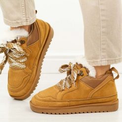 Camelowe skórzane ciepłe zimowe eskimoski Vinceza 97974. Brązowe śniegowce VINCEZA, bez wzorów, z dzianiny, bez zapięcia. Za 249.00 zł.