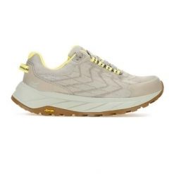 Damskie buty typu cruise. Białe buty sportowe lifestyle Regatta, bez wzorów, z poliesteru, sportowe, bez zapięcia. W wyprzedaży za 449.99 zł.