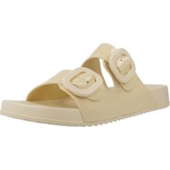Sandały IGOR S10334 Żółty. Żółte sandały IGOR, bez wzorów, z gumy, bez obcasa, bez zapięcia. Za 170.99 zł.