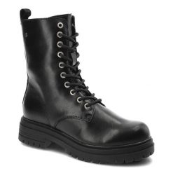 Botki damskie Filippo, ze skóry naturalnej licowej z wysoką sznurowaną cholewką metalowymi oczkami pętelką z tyłu, czarne, DBT4212/22 BK. Czarne botki Filippo, z aplikacjami, z futra, biznesowe, bez obcasa, na płaskiej podeszwie, bez zapięcia. Za 249.00 zł.