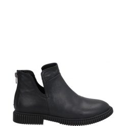 BOTKI DAMSKIE 186102 BLACK. Czarne botki Venezia, bez wzorów, ze skóry, bez obcasa, bez zapięcia. Za 279.00 zł.