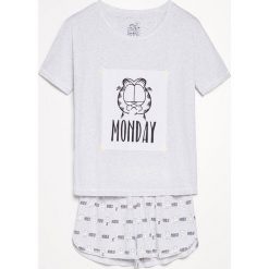 Piżama Garfield - Jasny szar. Piżamy marki Reserved. W wyprzedaży za 29.99 zł.