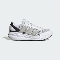 Buty Astrastar. Białe buty do biegania adidas, bez wzorów, bez zapięcia, do biegania. Za 299.00 zł.