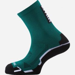 Skarpety do biegania w terenie Millet Intense Mid Socks Czarny. Zielone skarpetki Millet, bez wzorów, z tkaniny. Za 99.00 zł.